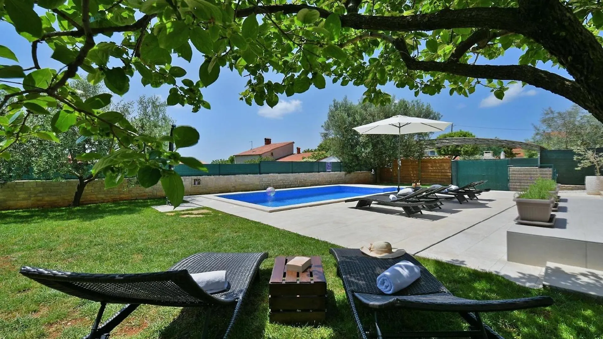 Ferienhaus Mit Privatpool Fuer 6 Personen Ca 100 Qm In Galizana, Istrien Istrische Riviera Galizana